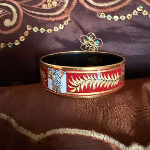 Vintage Hermes Tiger Bangle - Picture 11 of 15